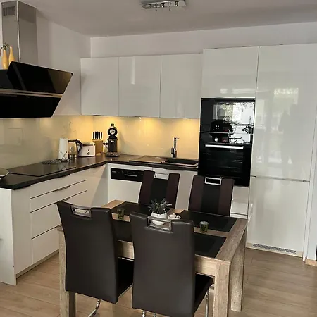 Apartament Polanki Minimum 4 Dni Σπίτι διακοπών Kołobrzeg